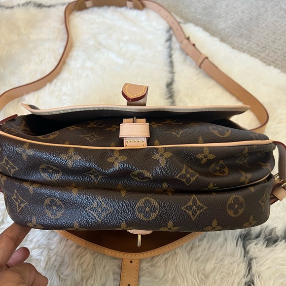 🛑 SOLD 🛑 Louis Vuitton Saumur 30 with BRAND NEW LEATHER FROM LV Atelier - Picture 3 of 13